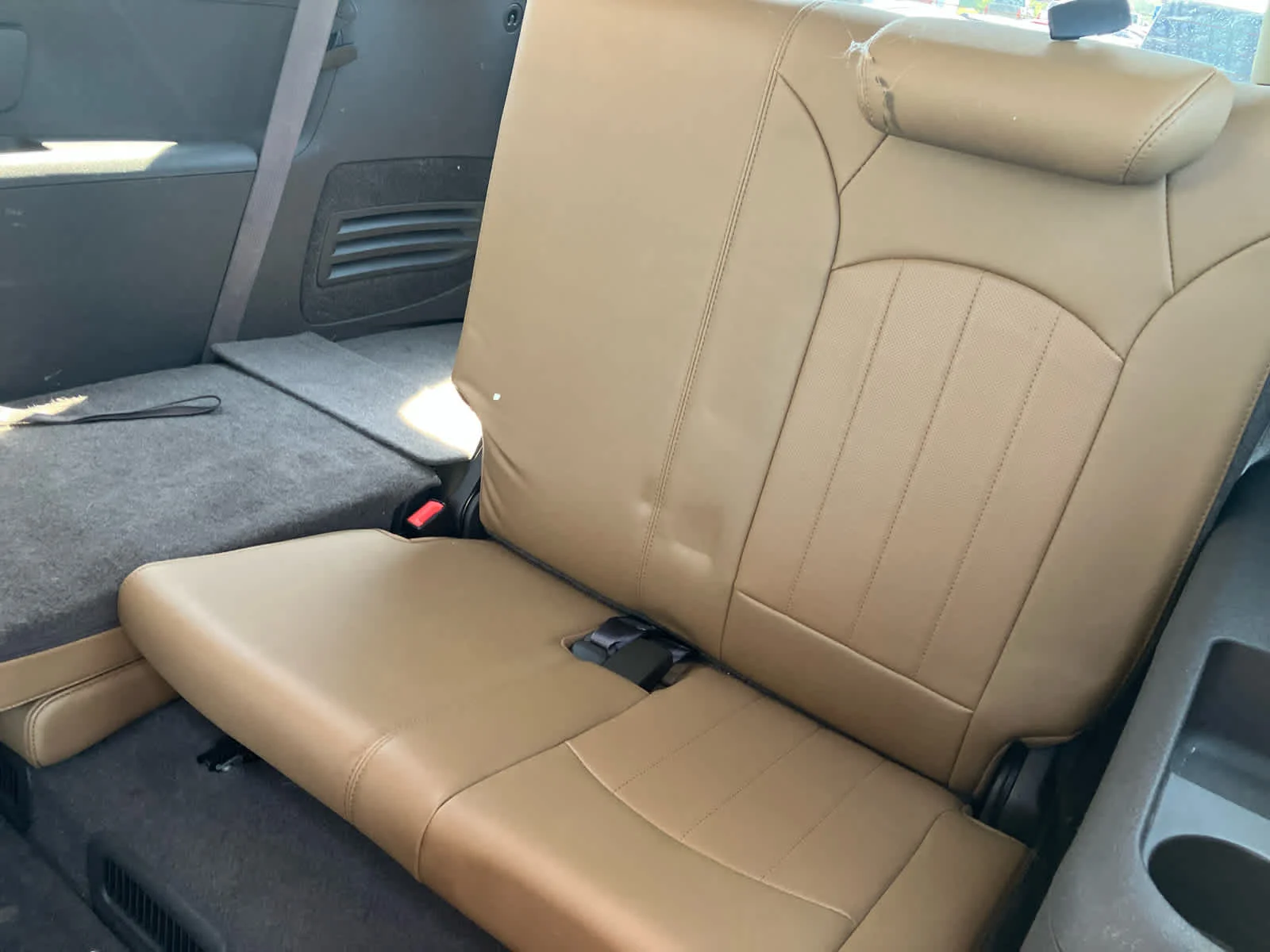Used 2013 Champagne Silver Metallic Buick Leather image 30