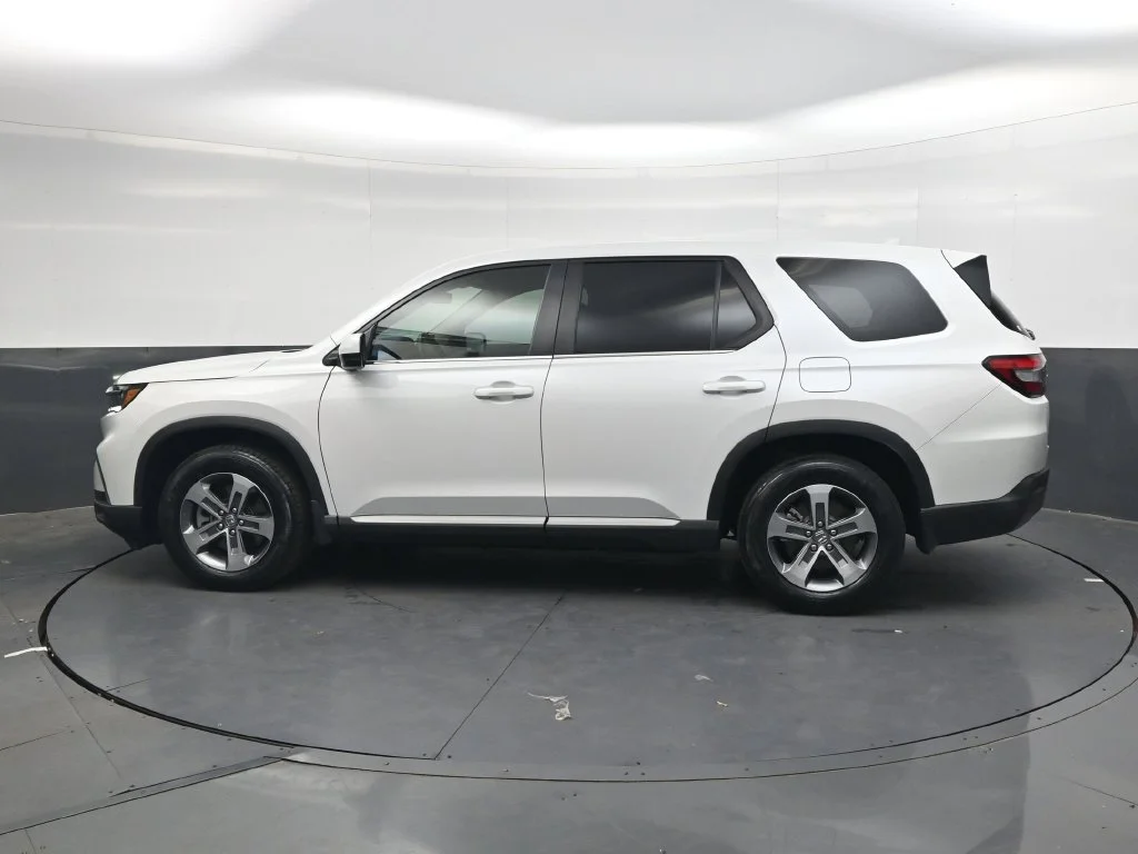 Certified Used 2025 Platinum White Pearl Honda EX-L image 52