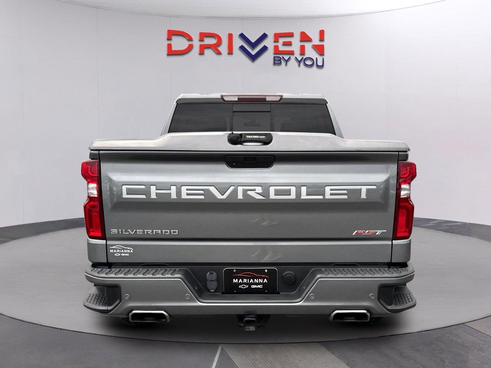 Used 2021 SATIN STEEL METALLIC Chevrolet RST image 5