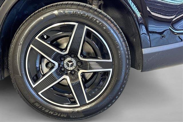 New 2026 Black Mercedes-Benz GLC 300 image 57