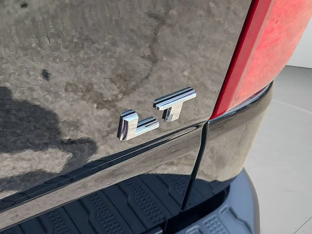 New 2026 Black Chevrolet LT image 31