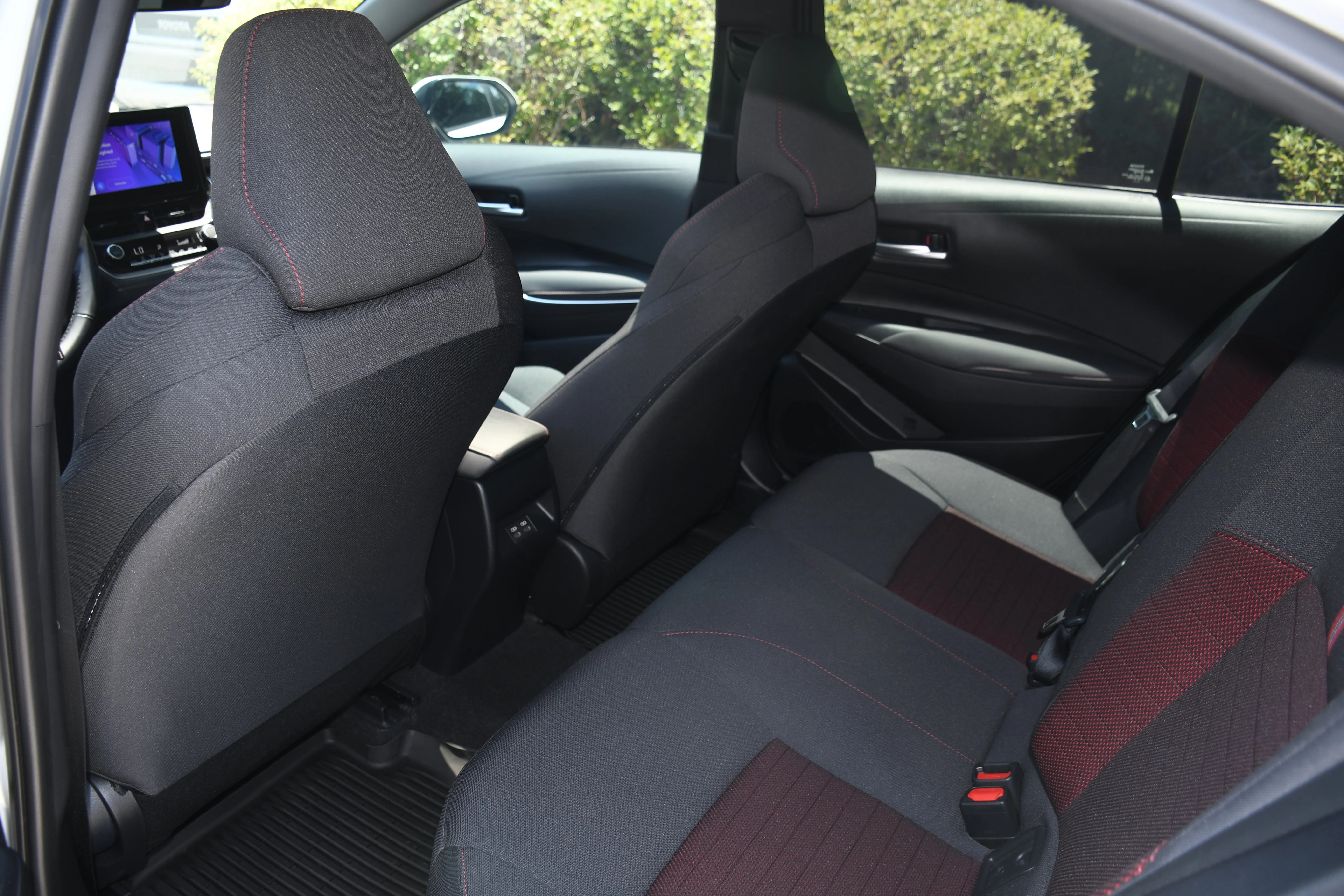 Used 2023 White Toyota SE image 15