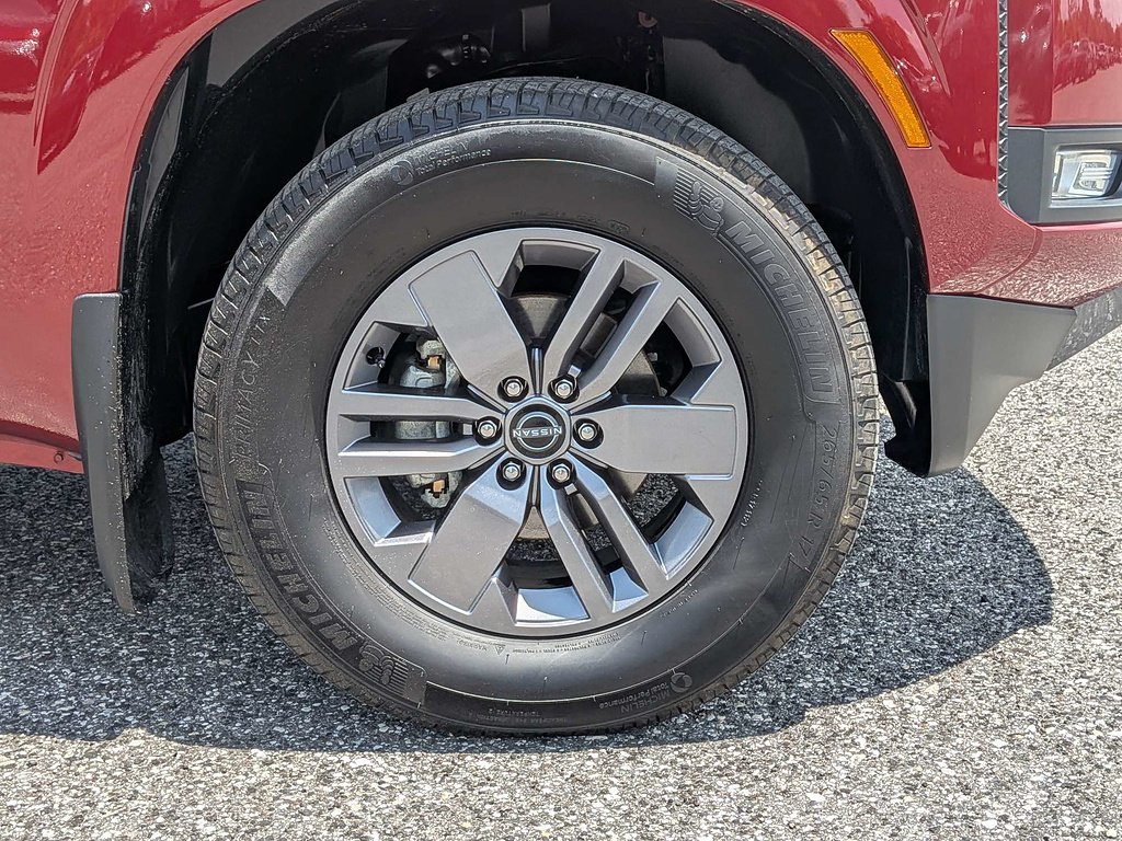 2025 Nissan Frontier SV - Photo 11