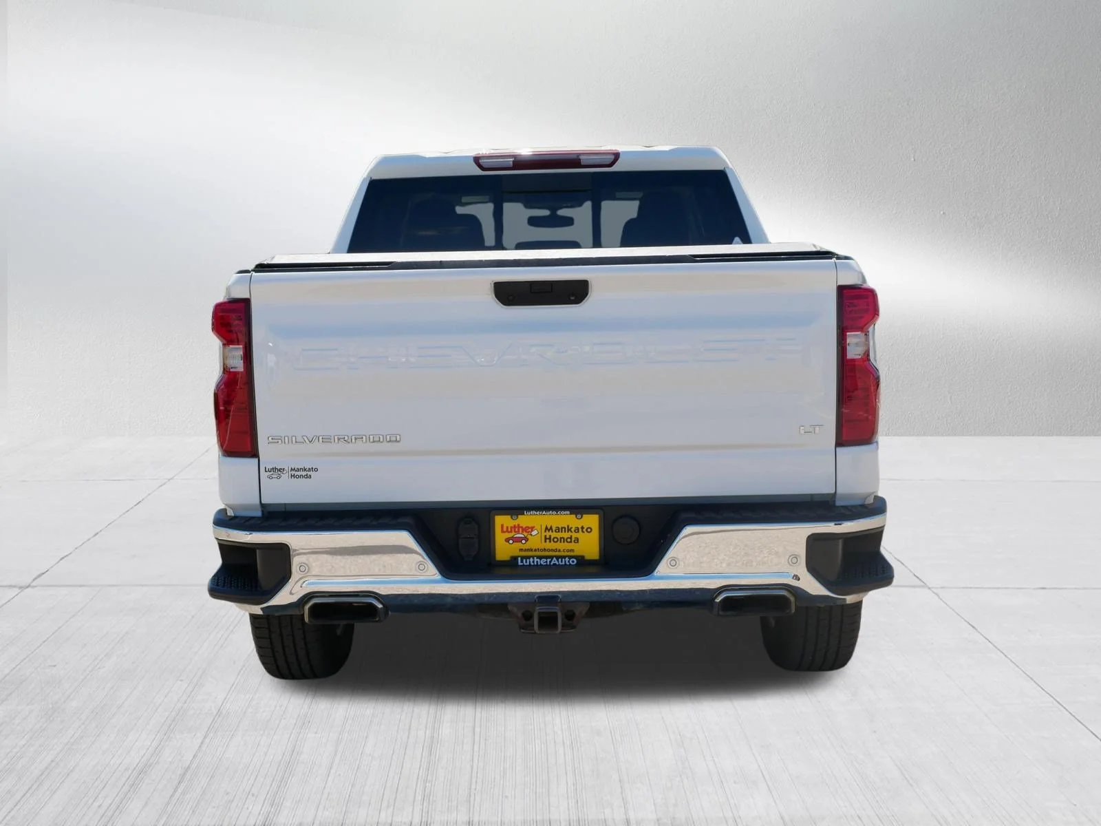 Used 2019 Summit White Chevrolet LT image 6