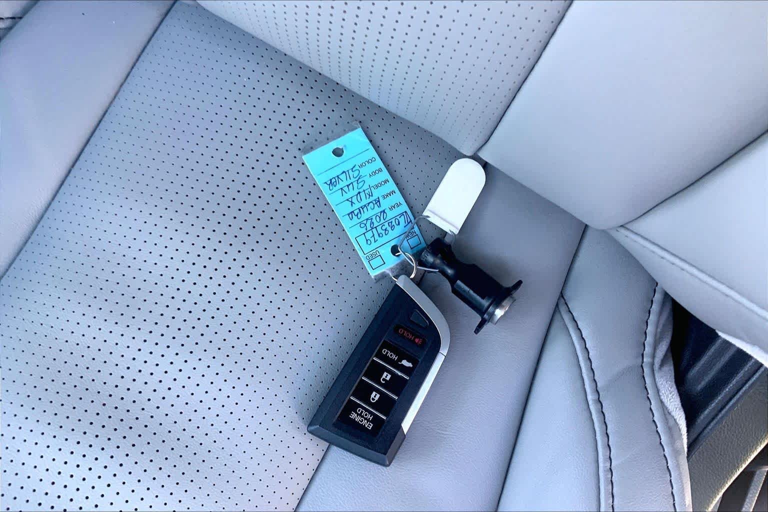 Used 2026 Solar Silver Metallic Acura w/Technology Package image 15
