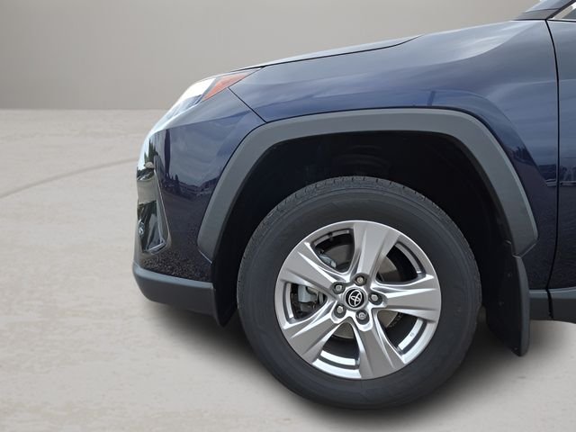 Used 2023  Toyota XLE image 30
