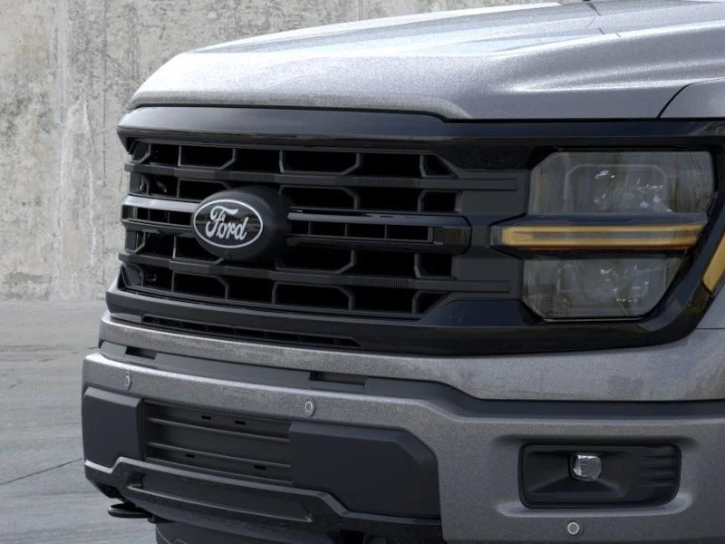 New 2026 Gray Ford XLT image 18