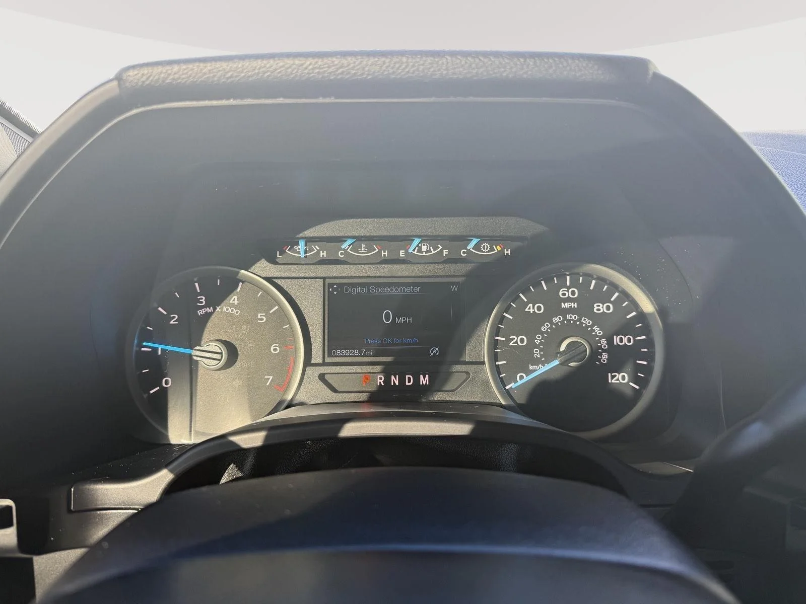 Used 2019 Oxford White Ford XLT image 21