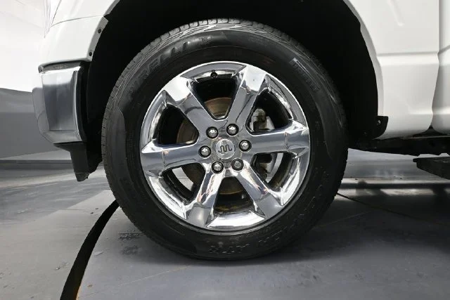 Used 2022 White Ford King Ranch image 13