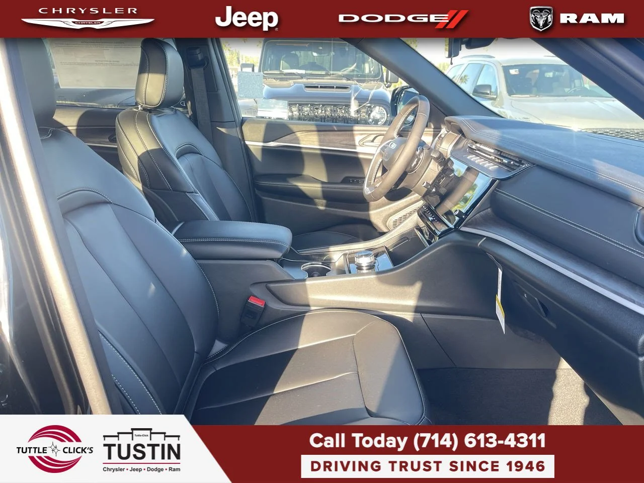 New 2027 High-Gloss Black Paint Jeep Limited image 22