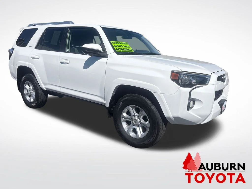 Used 2017 Super White Toyota SR5 image 3