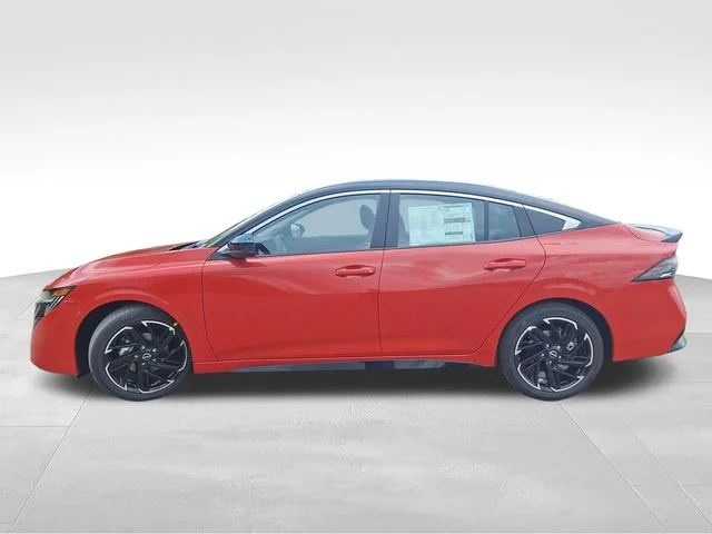 New 2026 Energetic Ember / Super Black Two-tone Nissan SR image 4