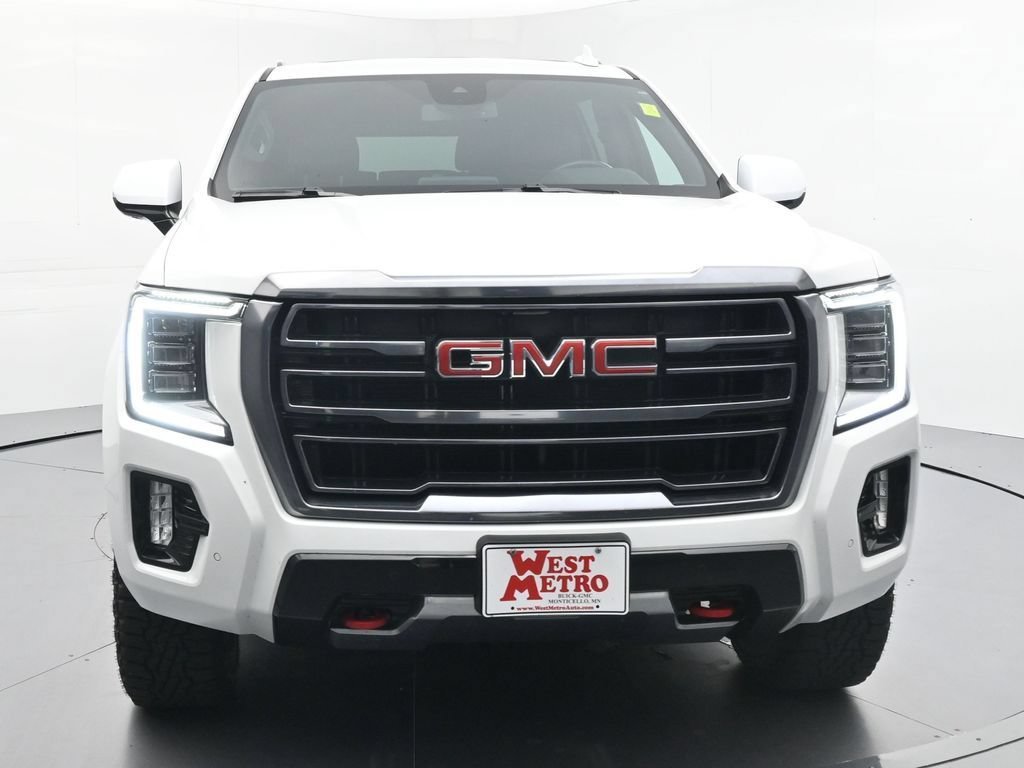 Used 2023 Summit White GMC AT4 image 29