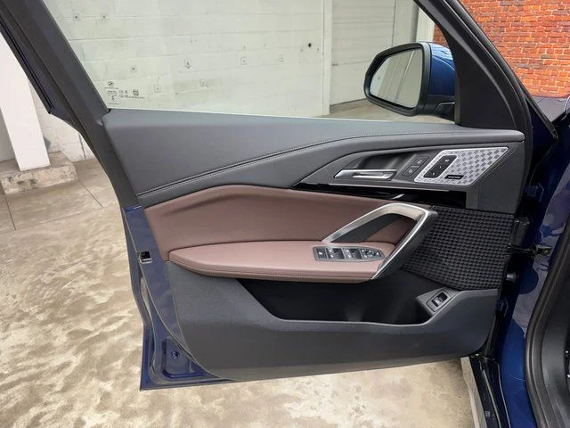 2025 BMW X1 28i - Photo 10