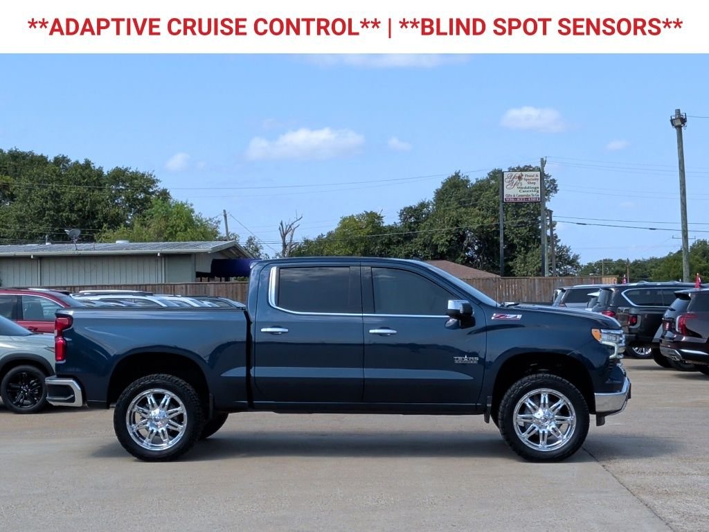 Used 2022 Blue Chevrolet LTZ image 10