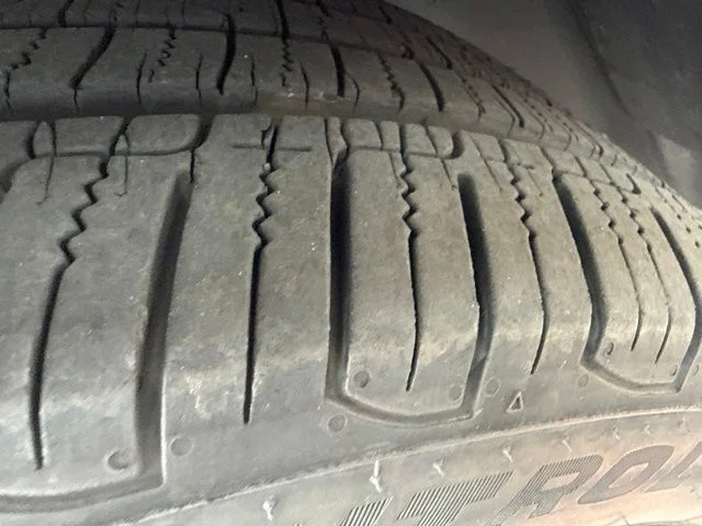 Used 2016 Black Ford SE image 10