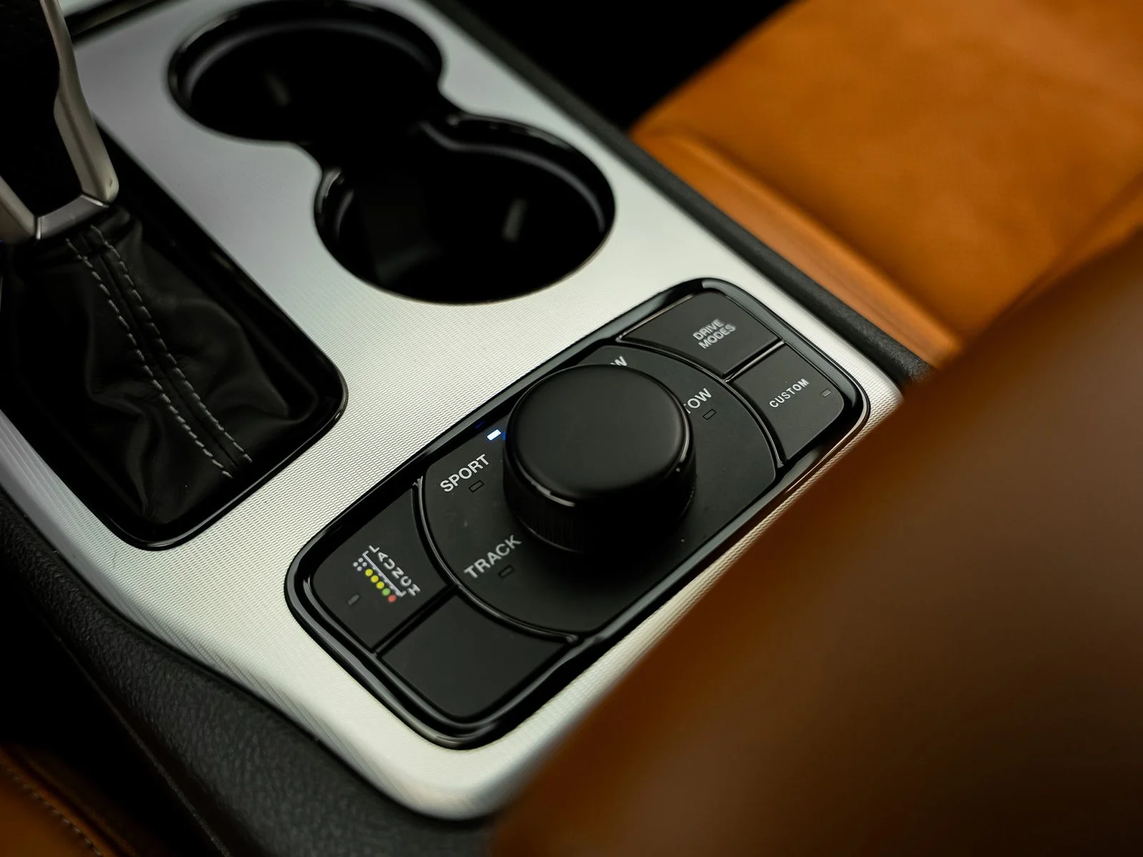 Used 2021 White Jeep Trackhawk image 54