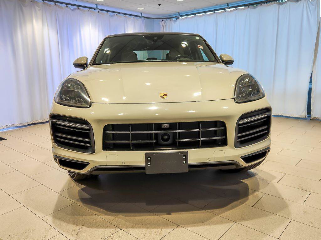 2023 Porsche Cayenne Coupe Platinum Edition - Photo 2