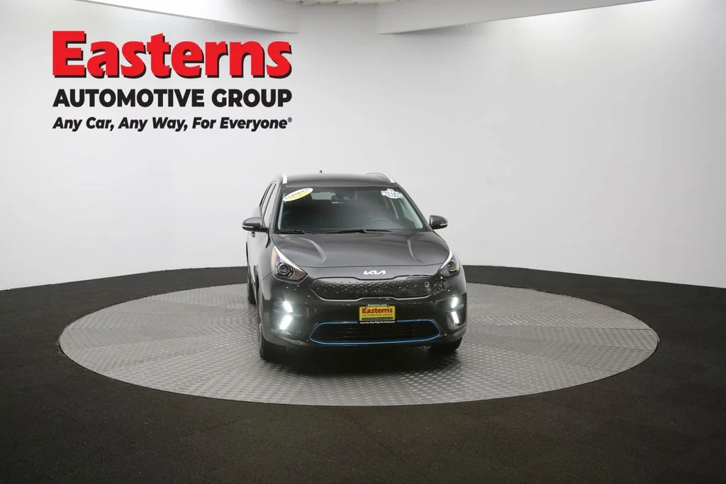 Used 2022 Gray Kia EX image 49