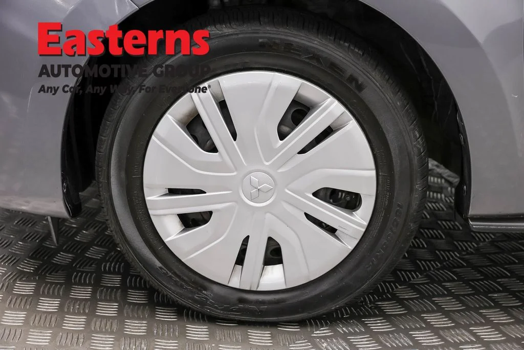 Used 2021 Gray Mitsubishi ES image 27