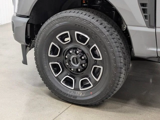 New 2026 Carbonized Gray Metallic Ford F-250® Platinum® image 41