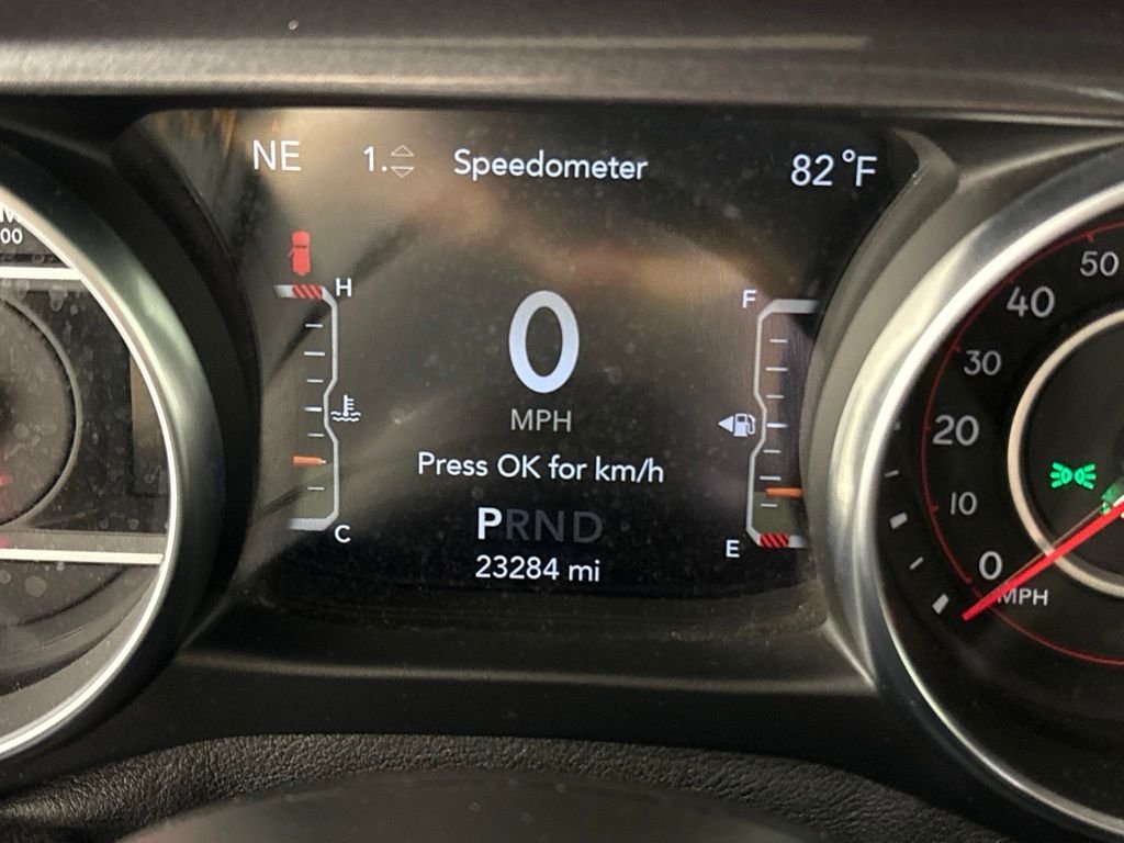 Used 2021 Gray Jeep Unlimited Rubicon 392 image 35