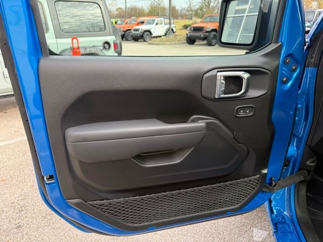New 2026 Hydro Blue Pearlcoat Jeep Sport image 11