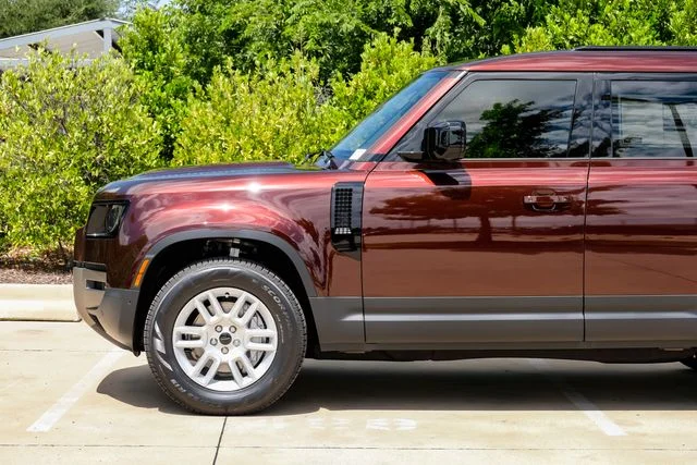New 2026 Red Land Rover S image 13