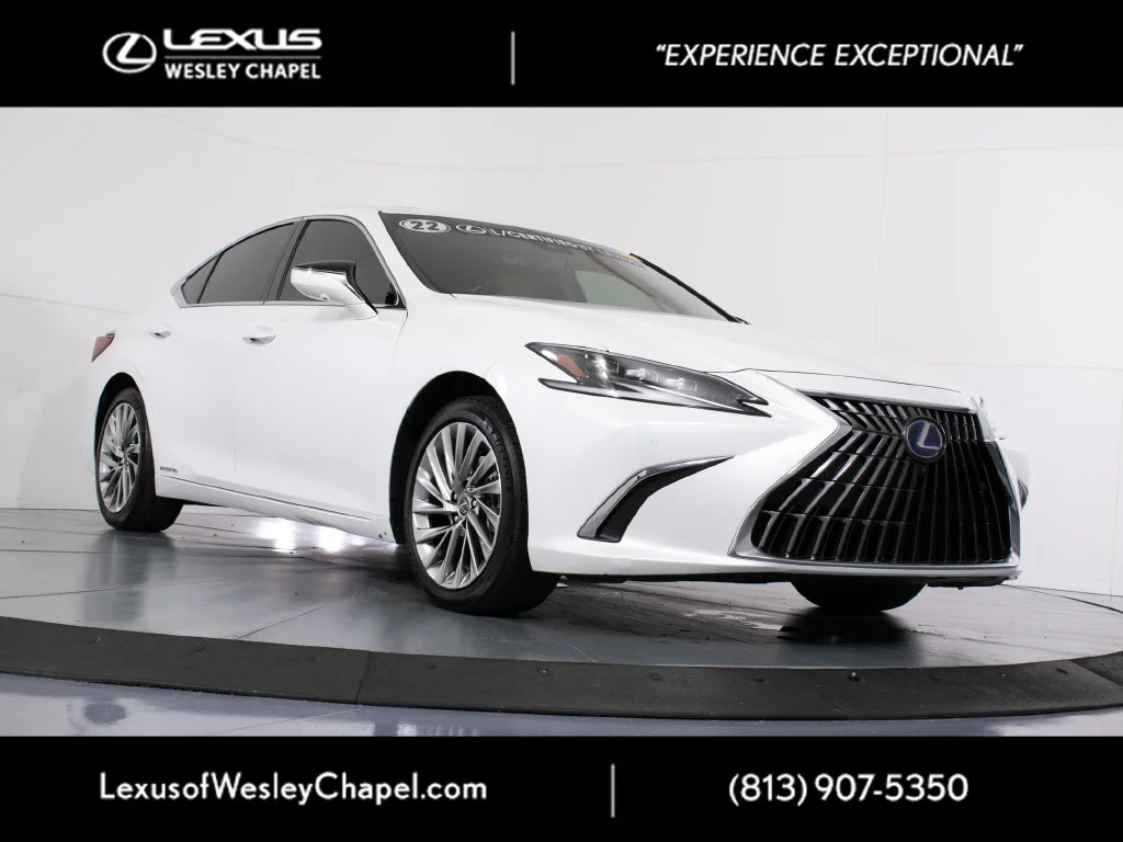 Used 2022 White Lexus 300h Ultra Luxury image 1