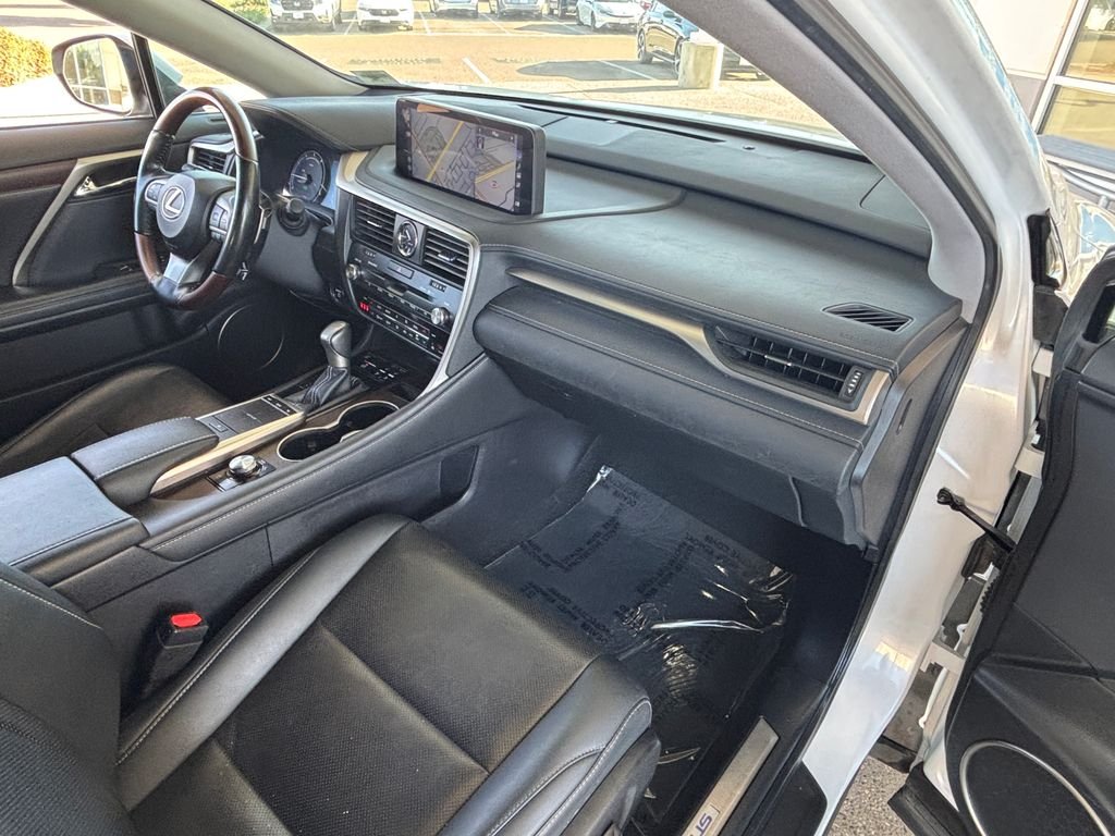 Used 2021 White Pearl Lexus 450h image 22