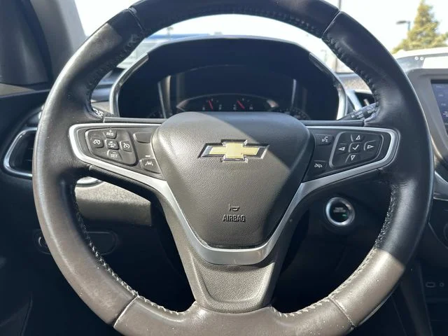 Used 2022 Black Chevrolet LT image 19
