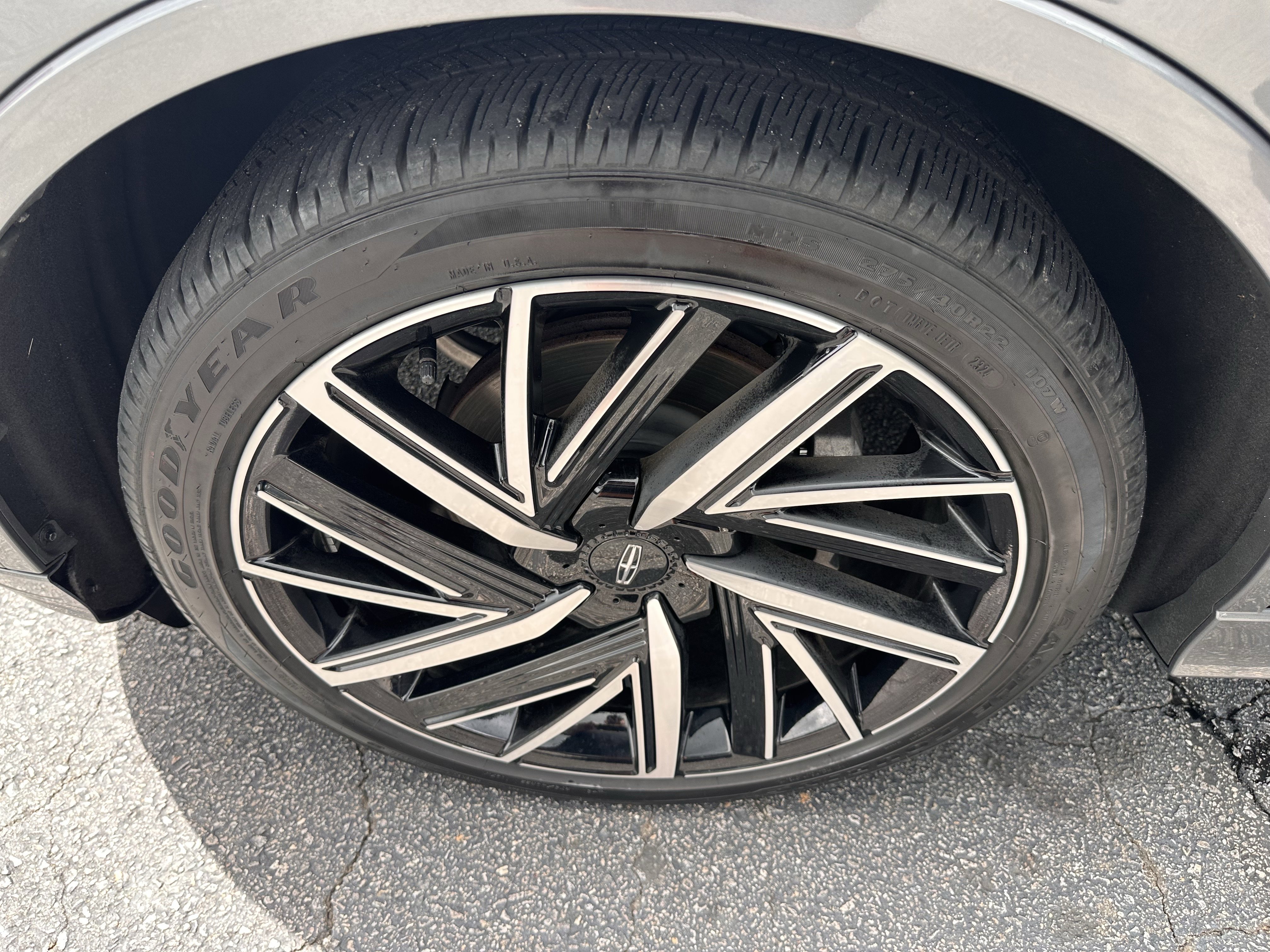 Used 2025 Metallic Lincoln Black Label image 33