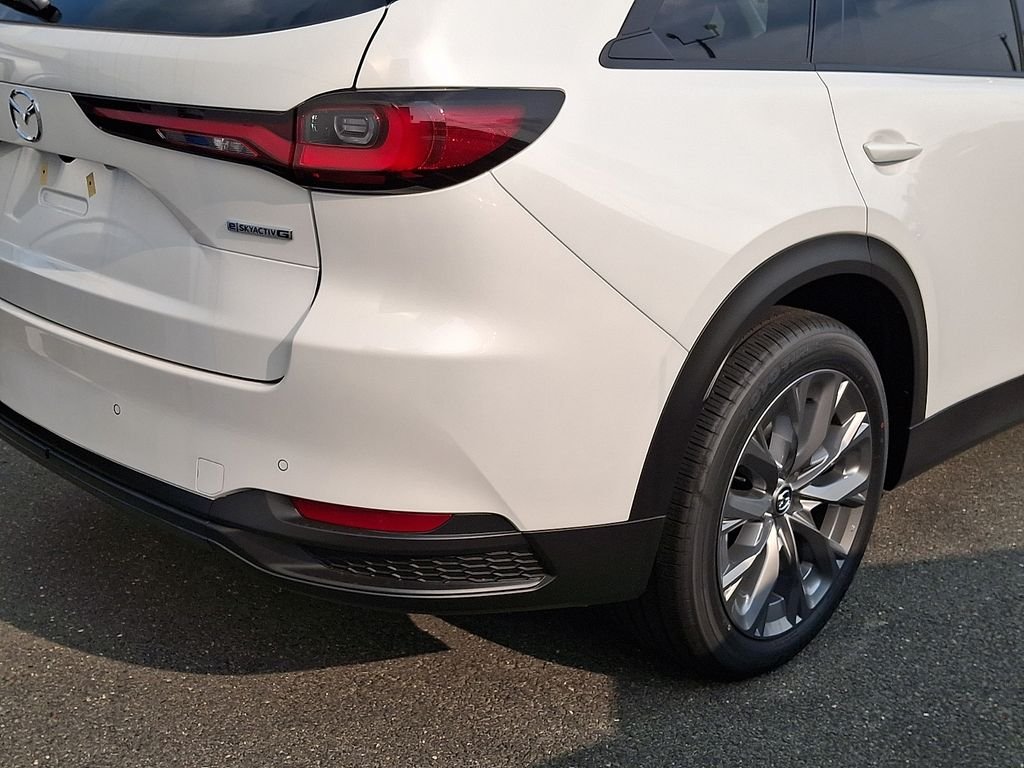 New 2026 Rhodium White Premium Mazda 3.3 Turbo Preferred AWD image 9