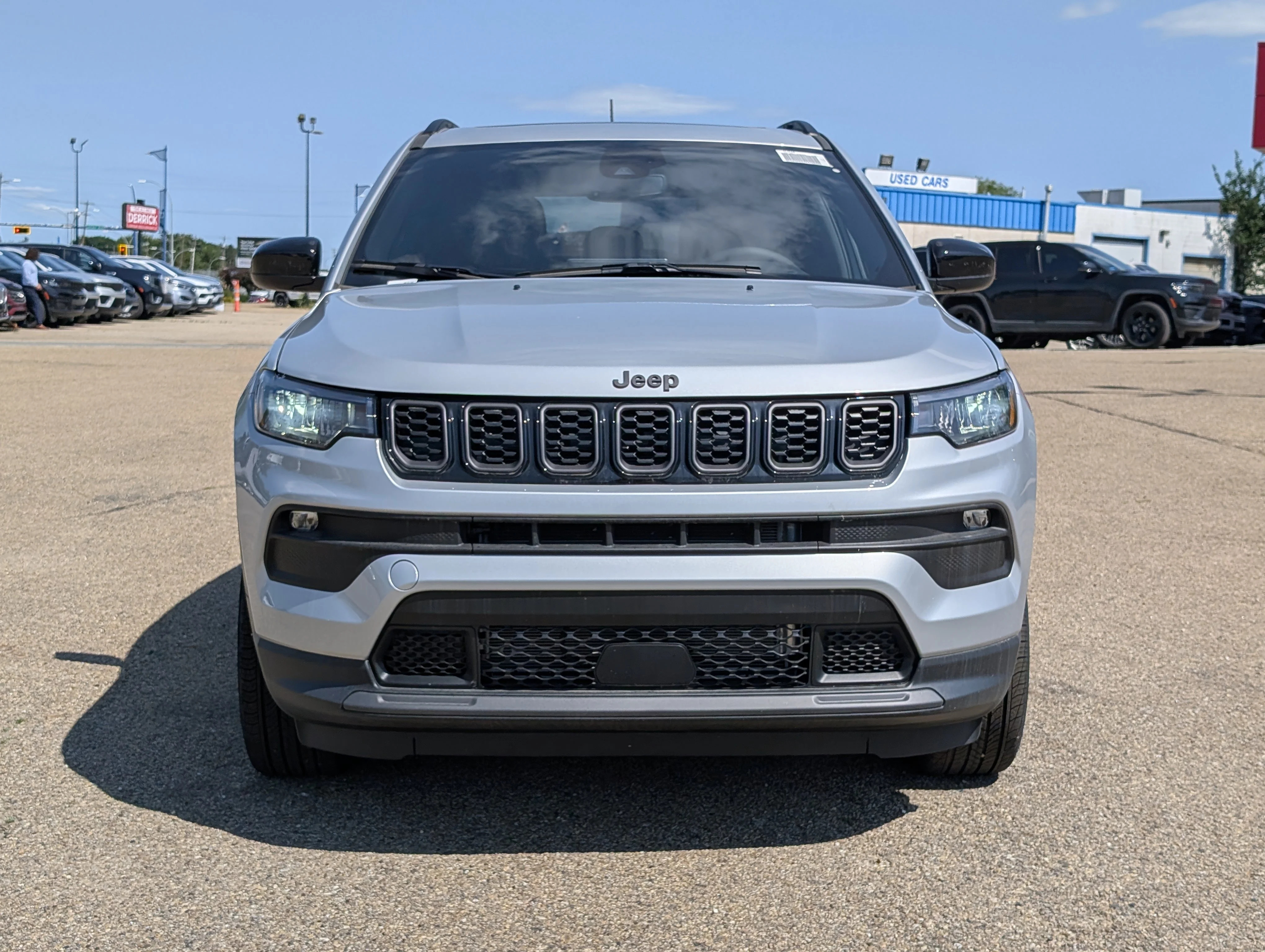 New 2026 Silver Zynith Metallic Jeep North image 10