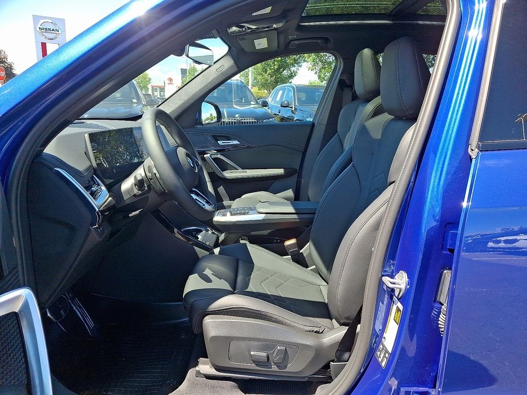 2026 BMW X1 28i - Photo 6