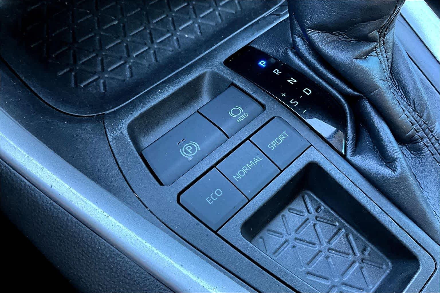 car-gallery-32