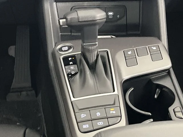 New 2026 Glacial White Pearl Kia EX image 19