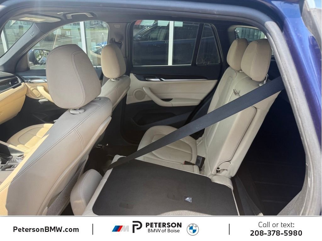 Used 2018 Blue BMW xDrive28i image 15