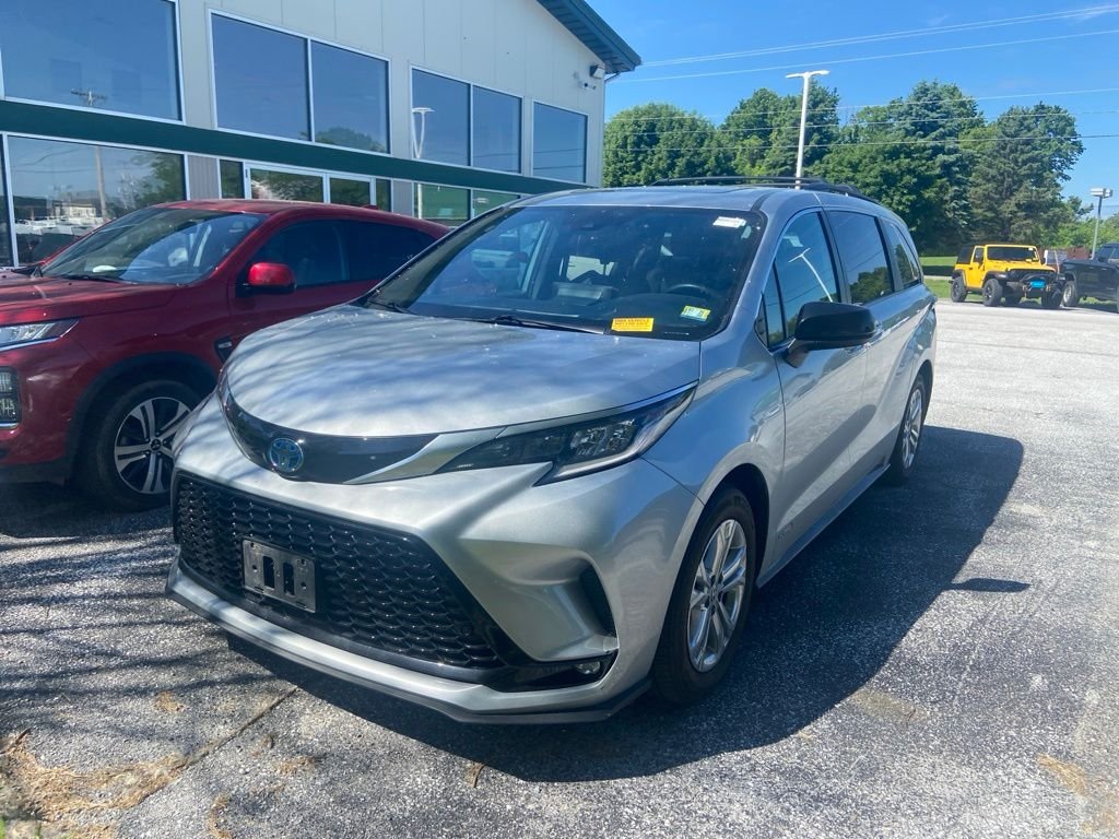 Used 2021 Celestial Silver Metallic Toyota XSE image 3