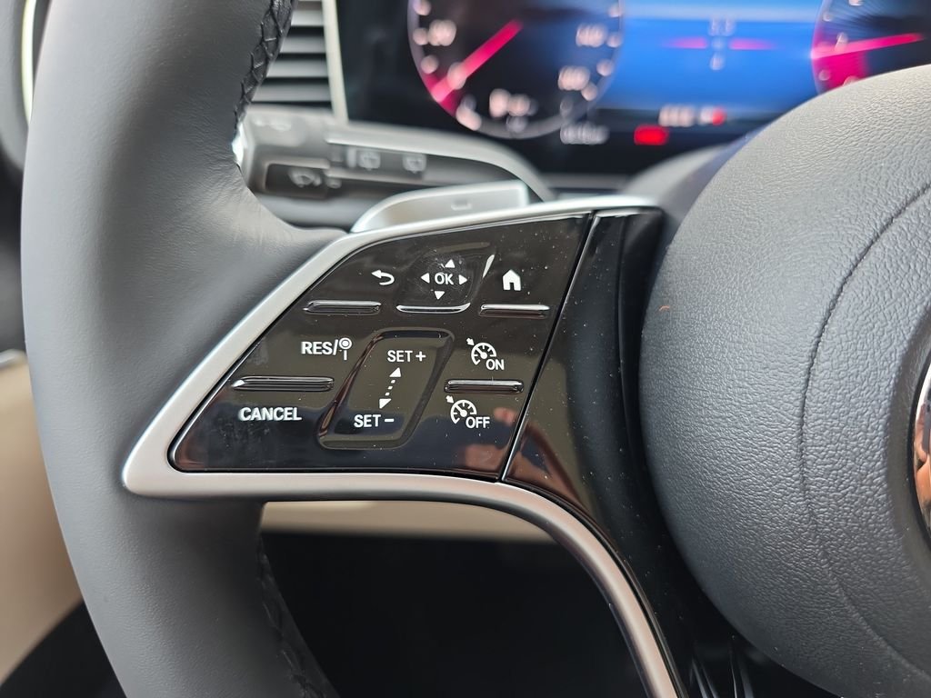 New 2026 Polar White Mercedes-Benz GLE 350 image 21
