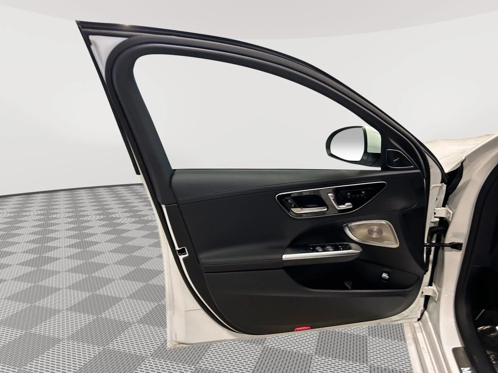 New 2026 Polar White Mercedes-Benz C 300 image 11