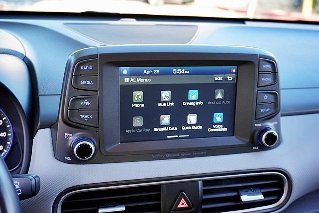 Used 2020 Gray Hyundai SEL Plus image 25