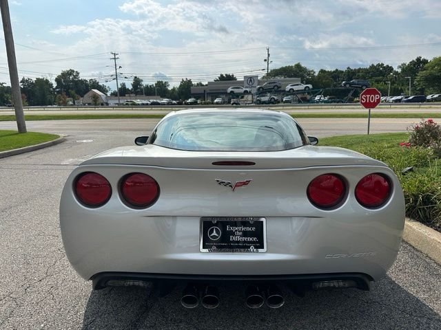 Used 2013 Silver Chevrolet Grand Sport image 4