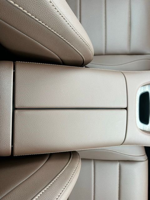 Used 2026 Blue Mercedes-Benz GLE 350 image 36