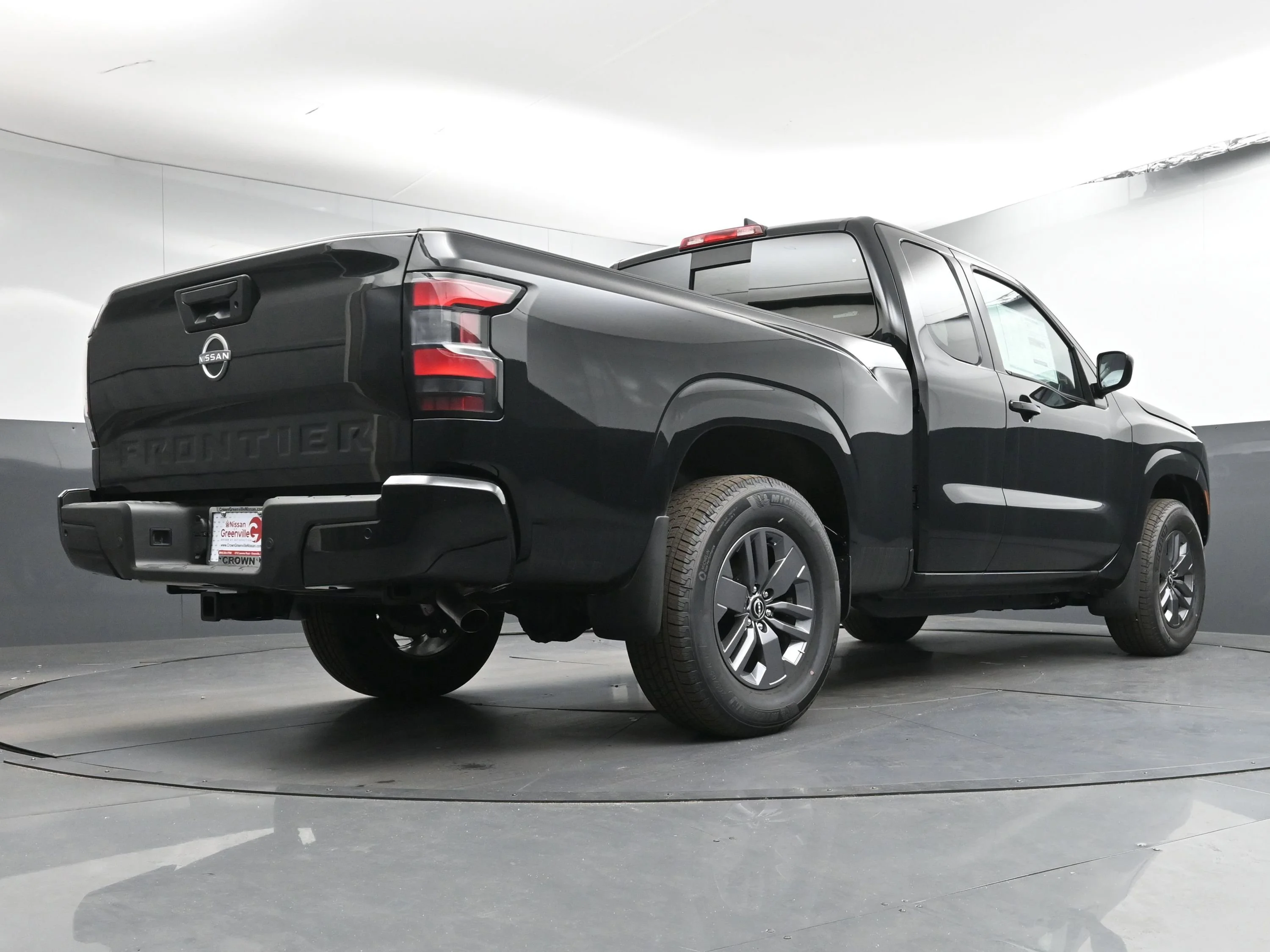 New 2025 Super Black Nissan King Cab® SV image 25
