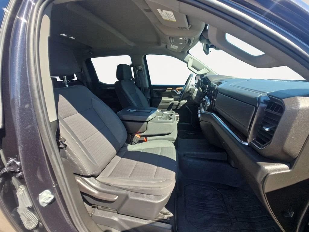 Certified Used 2023 Titanium Rush Metallic GMC Elevation image 15