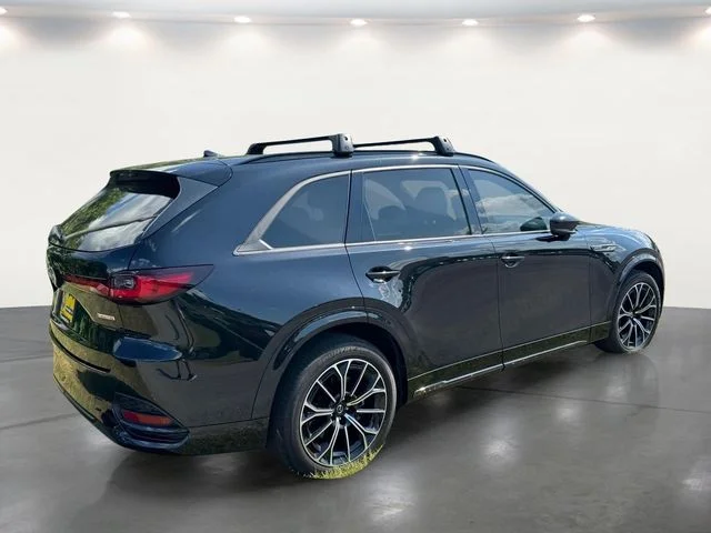 Used 2025 Black Mazda 3.3 Turbo S Premium image 16