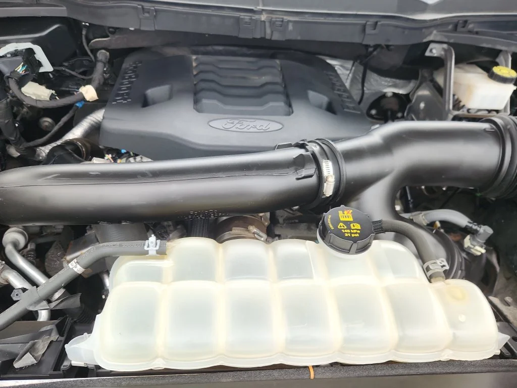 Used 2023 Black Ford XLT image 18
