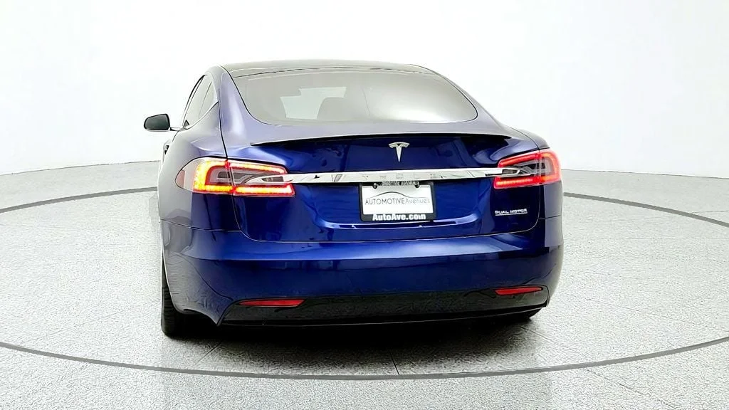 Used 2020 Deep Blue Metallic Tesla AWD Performance w/ Full Self-Driving & 21
