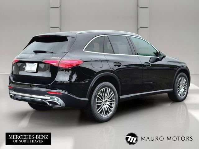 Used 2026 Black Mercedes-Benz GLC 300 image 3